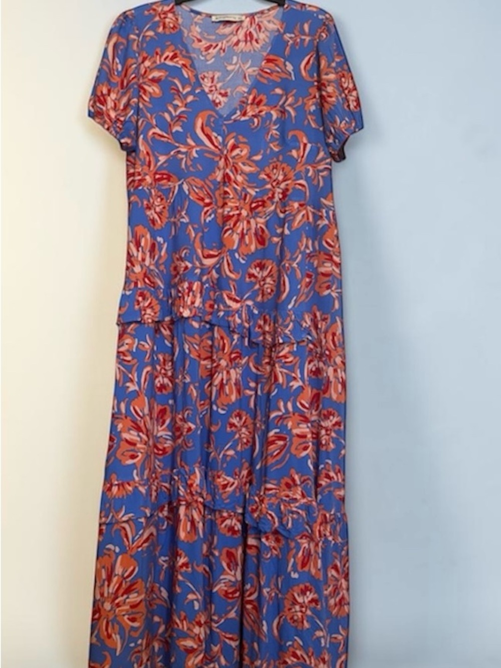 RUSTTYDUSTTY Blue Floral V-Neck Maxi Dress with Coral Print